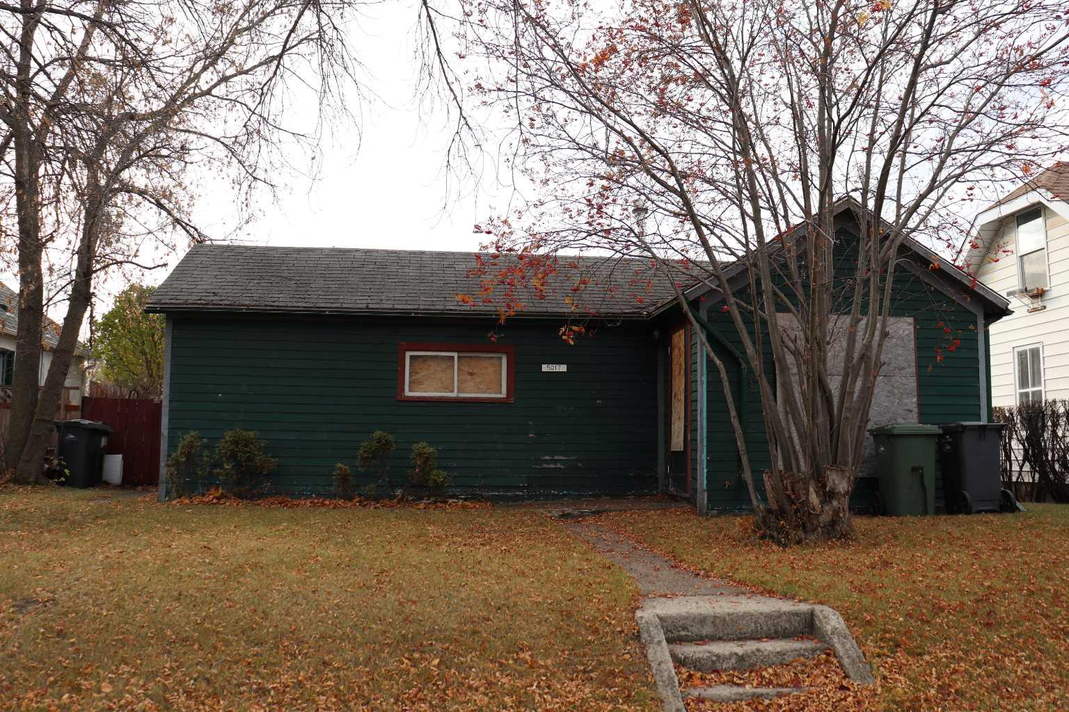 5017 55 Avenue, Ponoka, Alberta T4J1H2 For Sale | HouseSigma