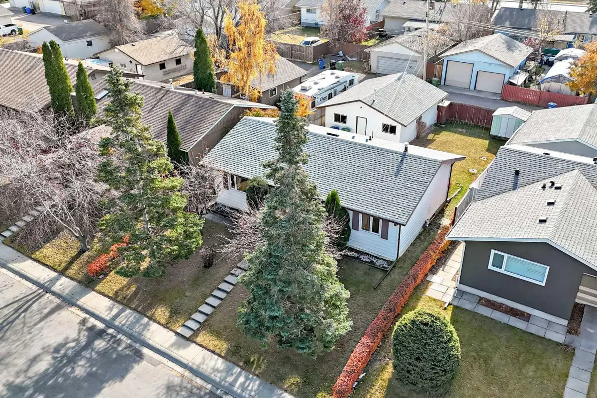 127 Marwood Circle NE, Calgary, Alberta T2A2S1 For Sale | HouseSigma
