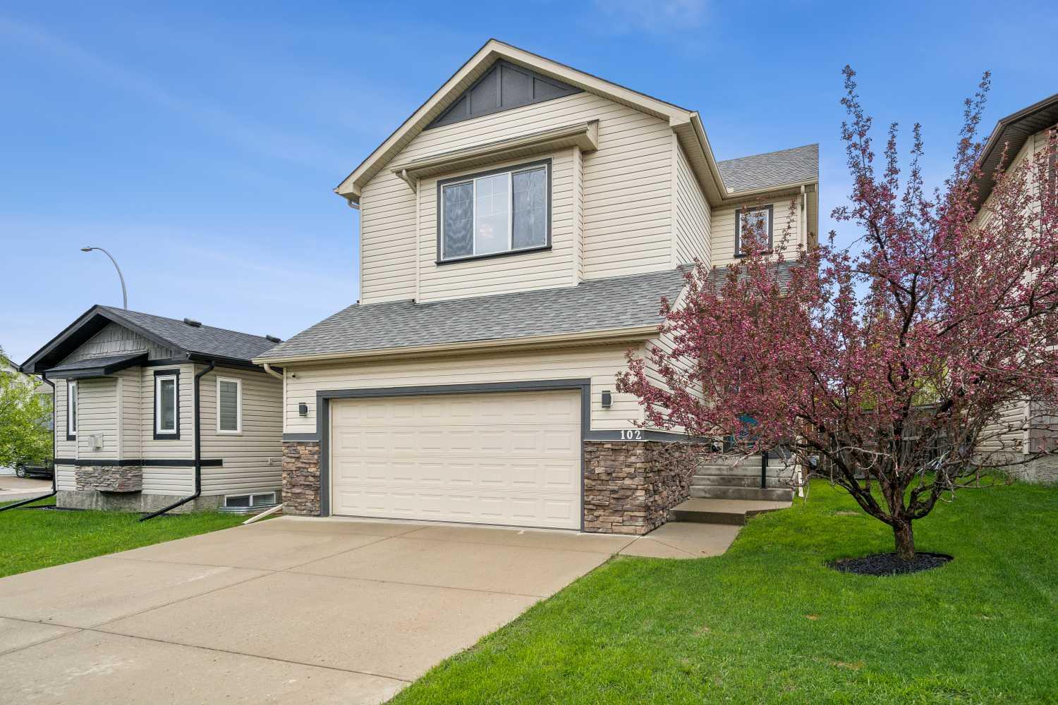 102 Cimarron Grove Circle, Okotoks, Alberta T1S2L9 For Sale HouseSigma