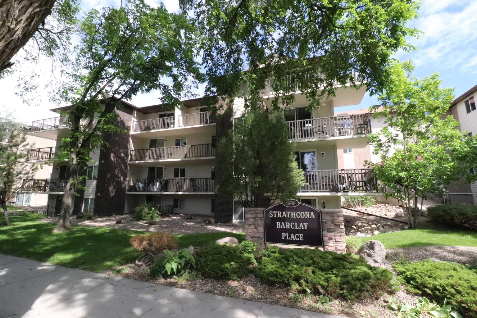 421 - 1237 4 Avenue S, Lethbridge, Alberta T1J0P9 Listing History | HouseSigma