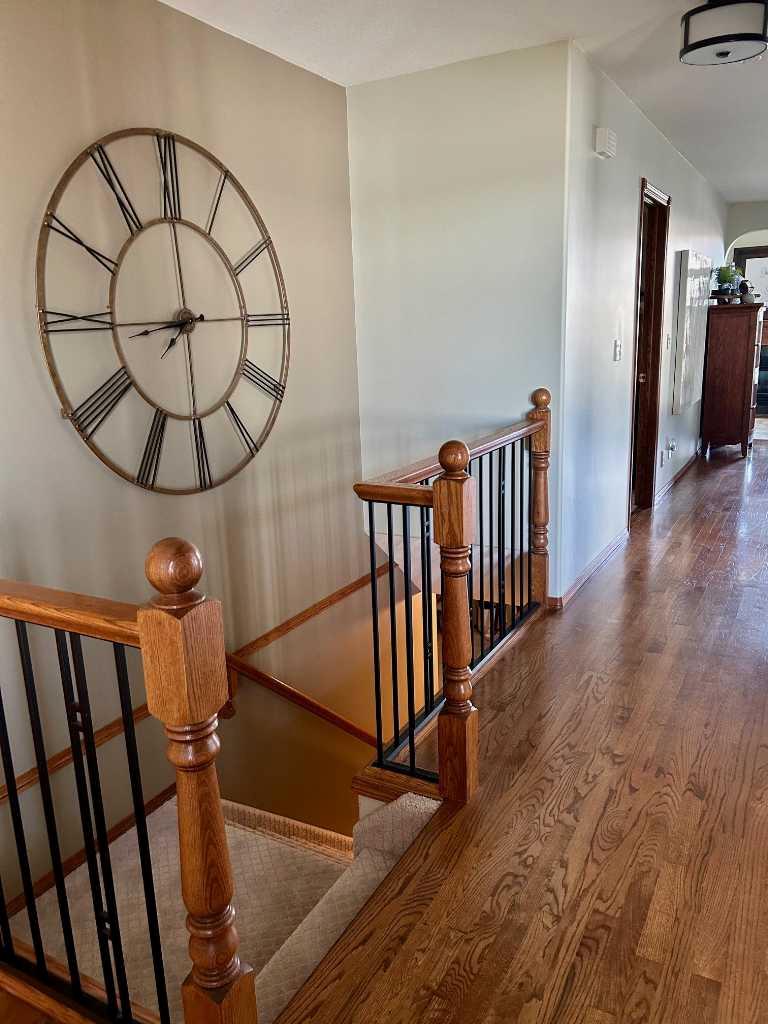 7 Andrews Close, Red Deer, Alberta T4R2P8 For Sale HouseSigma