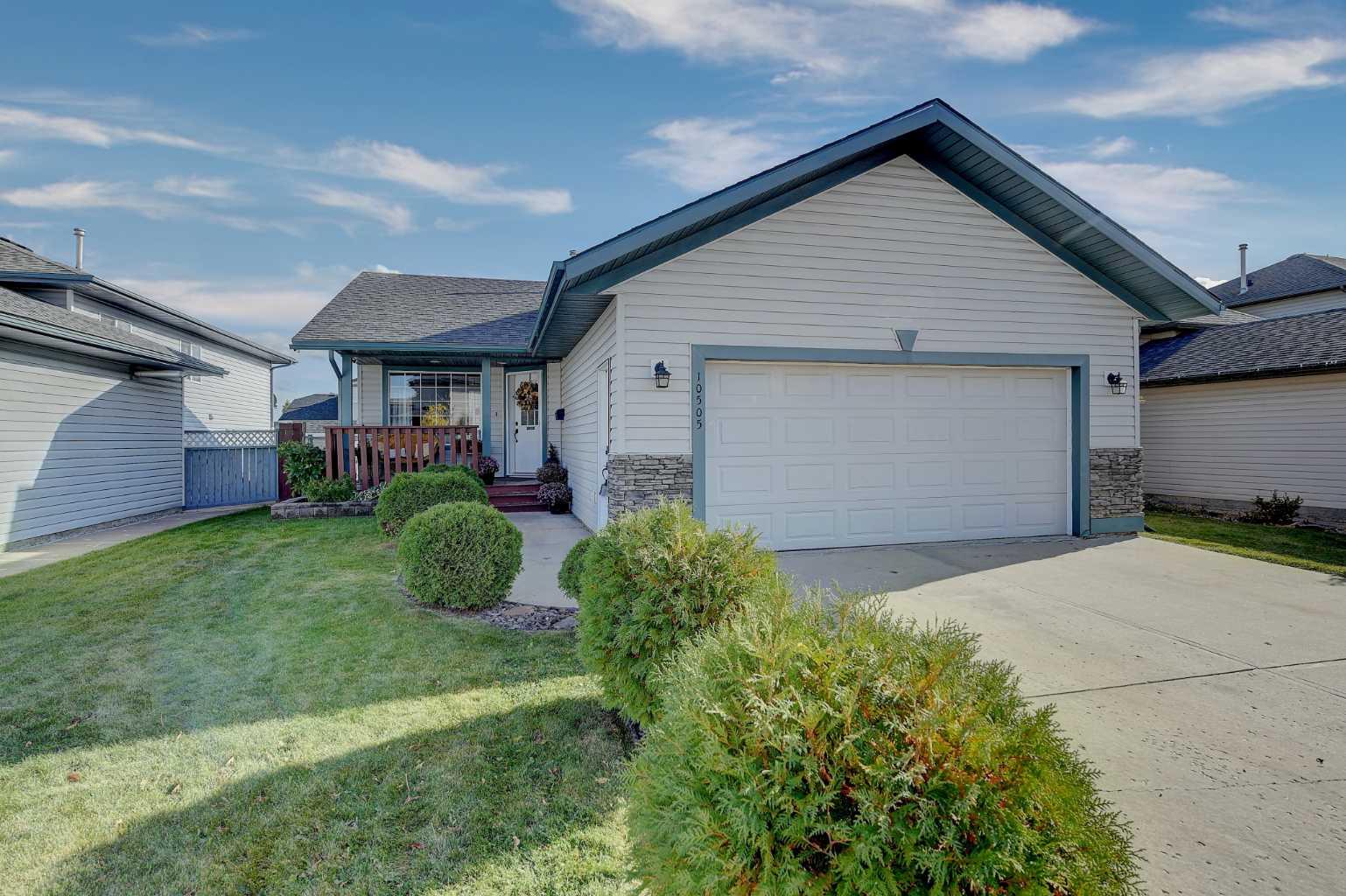 10505 Royal Oaks Drive, Grande Prairie, Alberta T8V8G2 For Sale