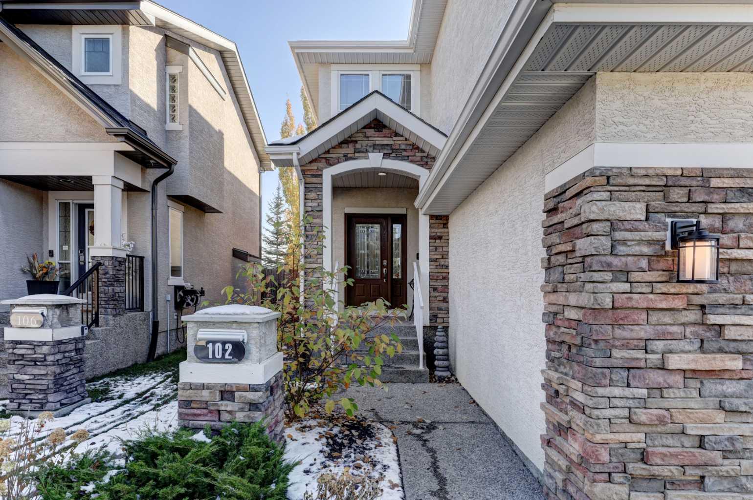 102 Valley Crest Rise NW, Calgary, Alberta T3B5Y9 For Sale HouseSigma