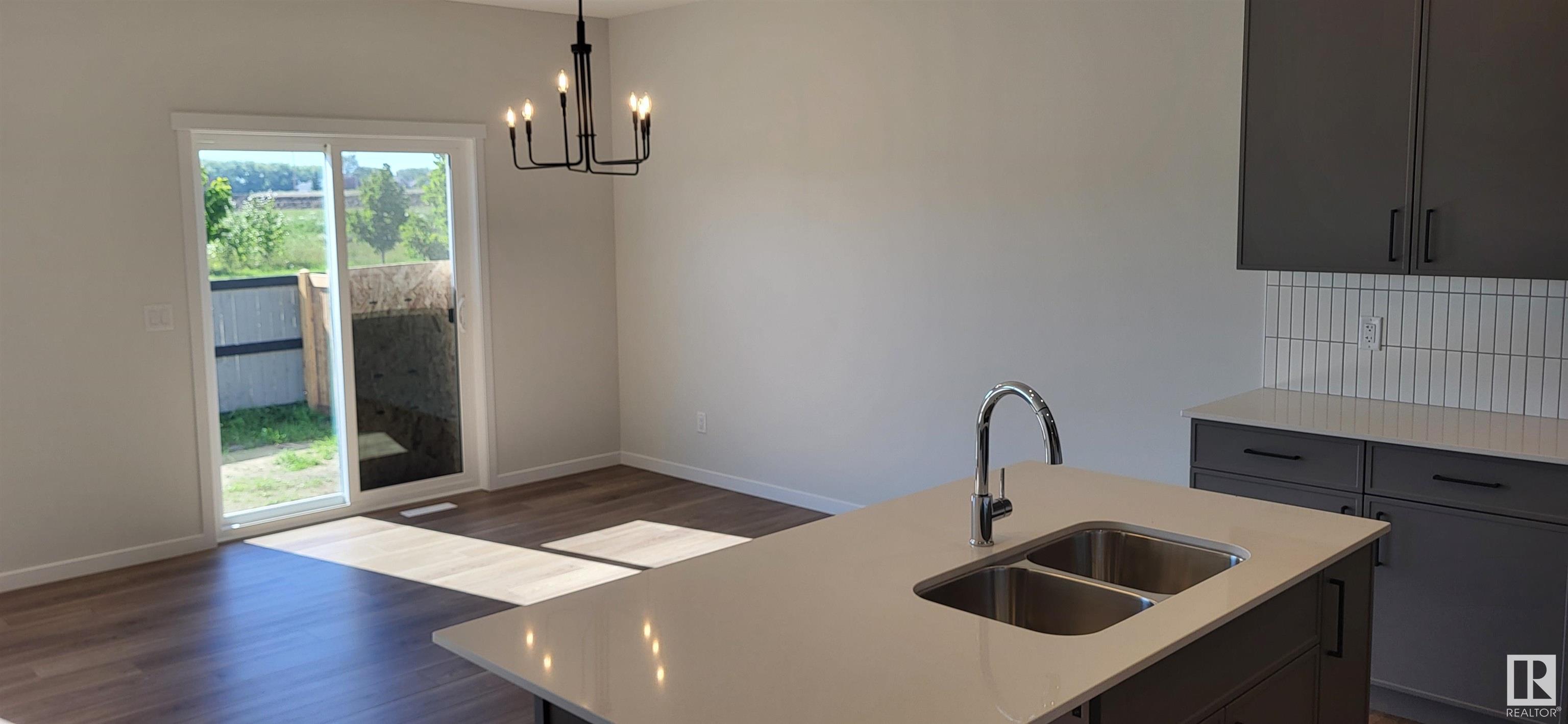 1904 WESTERRA Lane, Stony Plain, Alberta T7Z0L3 For Sale HouseSigma