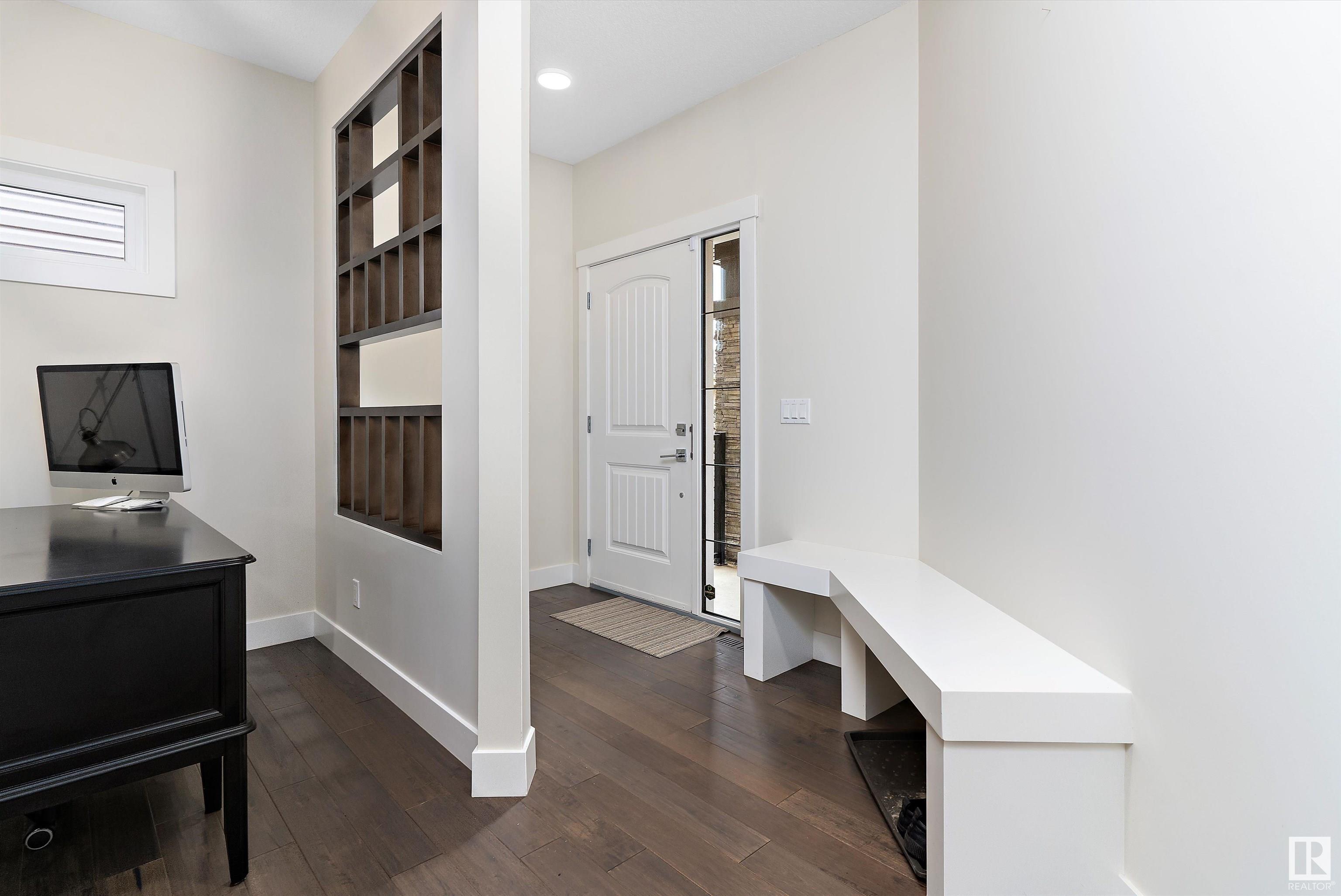 4158 CHARLES LINK Link SW, Edmonton, Alberta T6W3H1 For Sale HouseSigma