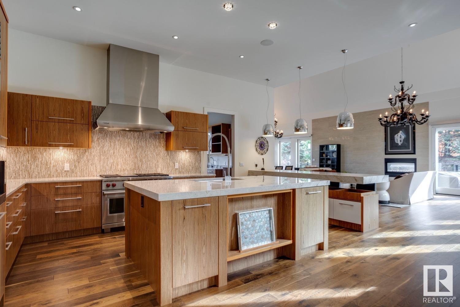 243 WINDERMERE Drive NW, Edmonton, Alberta T6W0S4 For Sale HouseSigma