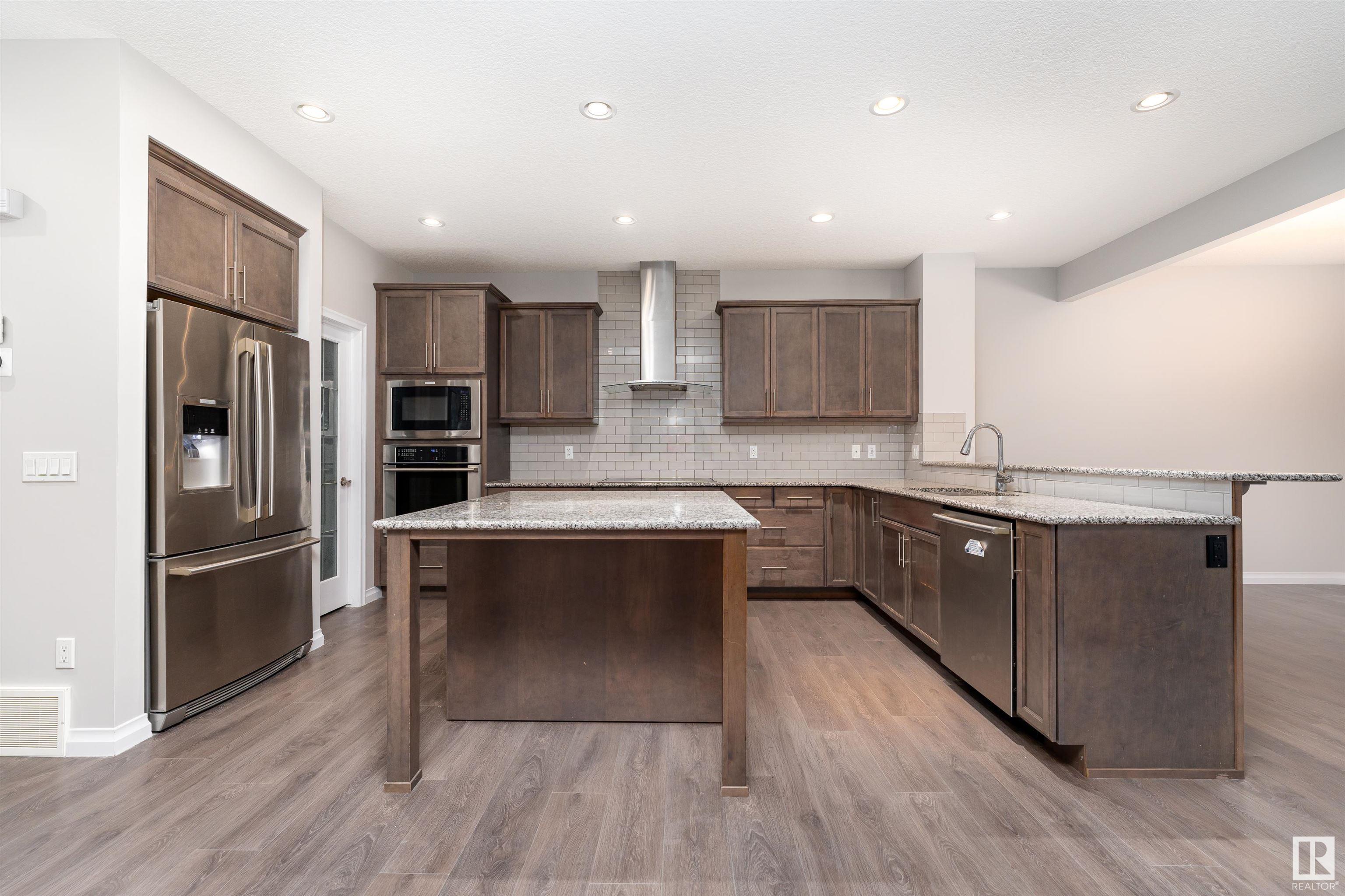 5151 CRABAPPLE LINK Link SW, Edmonton, Alberta T6X1X1 For Sale HouseSigma