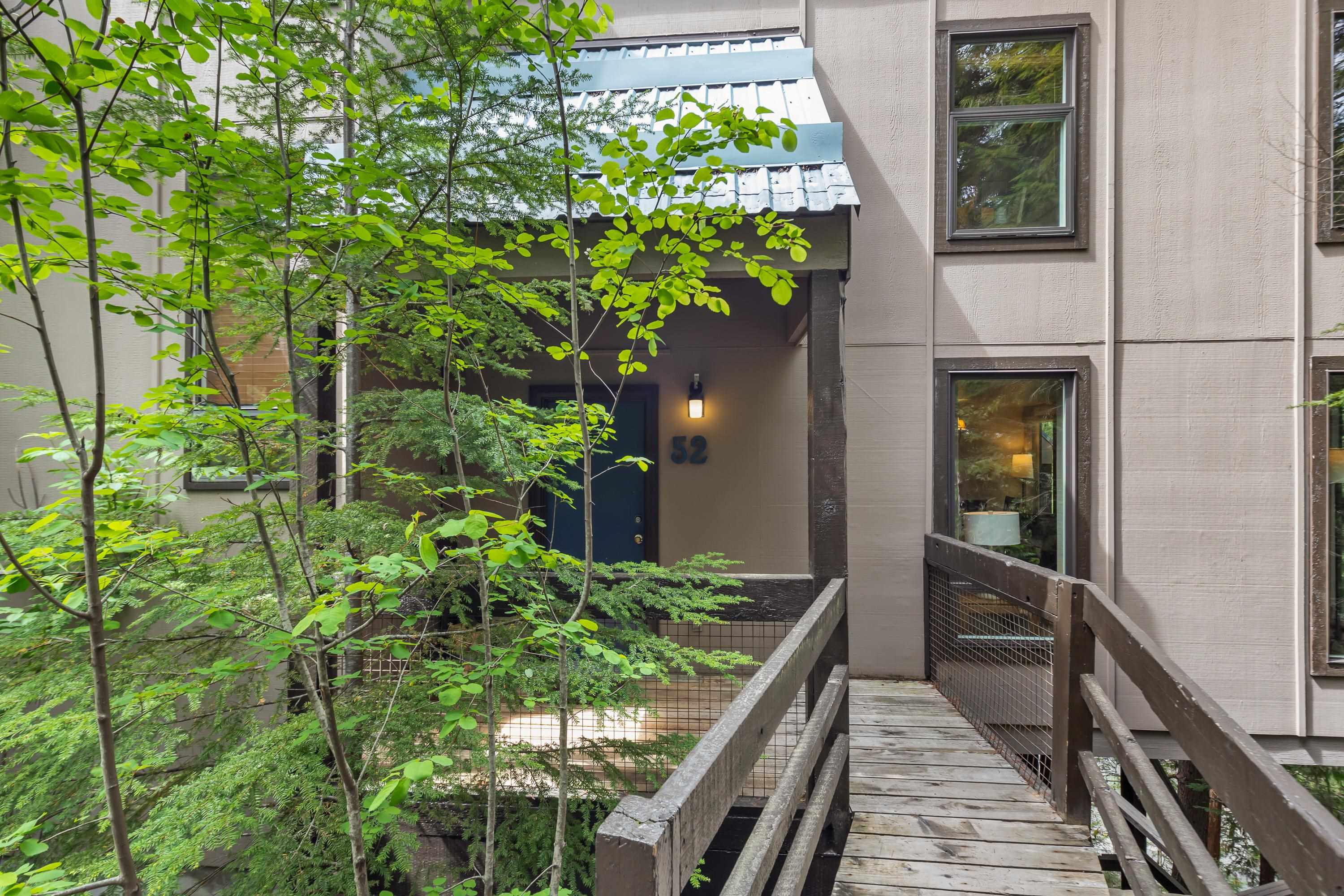 52-2400-cavendish-way-whistler-british-columbia-v8e0l8-for-sale
