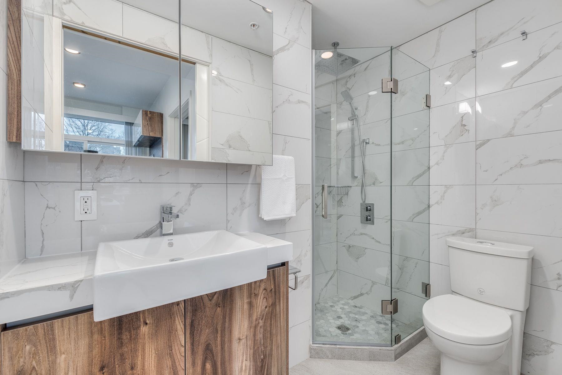 Unit 305 - 1170 Barclay Street, Vancouver 3