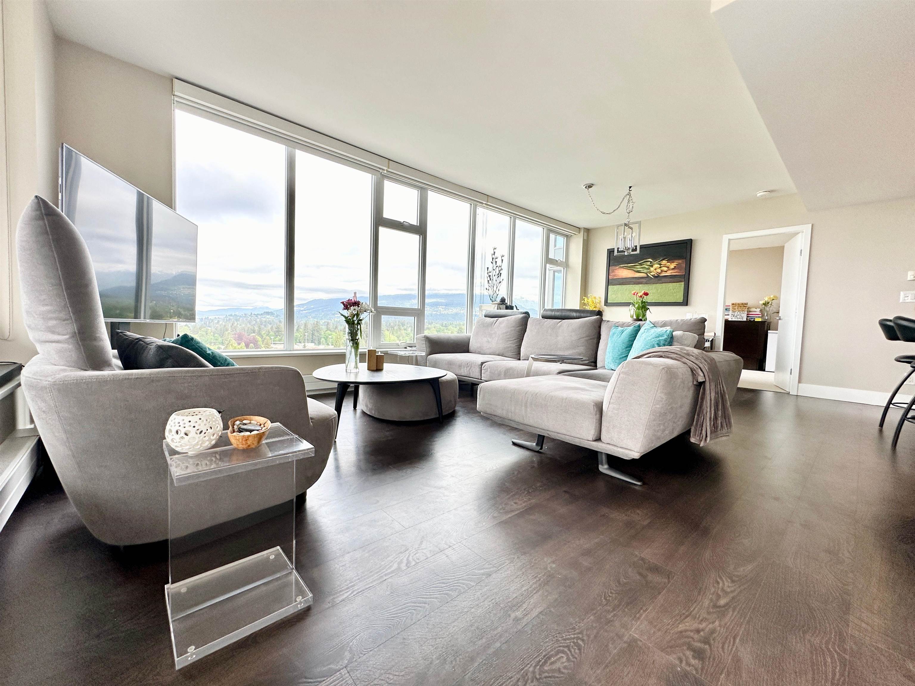 Unit 1006 - 150 15th Street W, Vancouver 4
