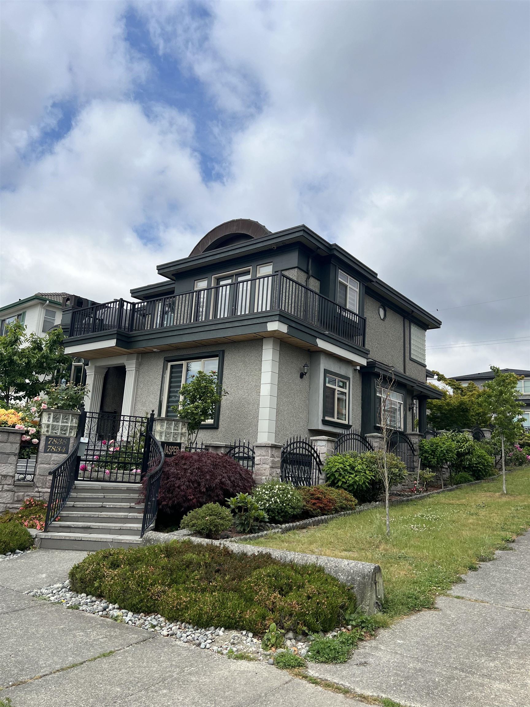 7838 Jasper Crescent, Vancouver 5