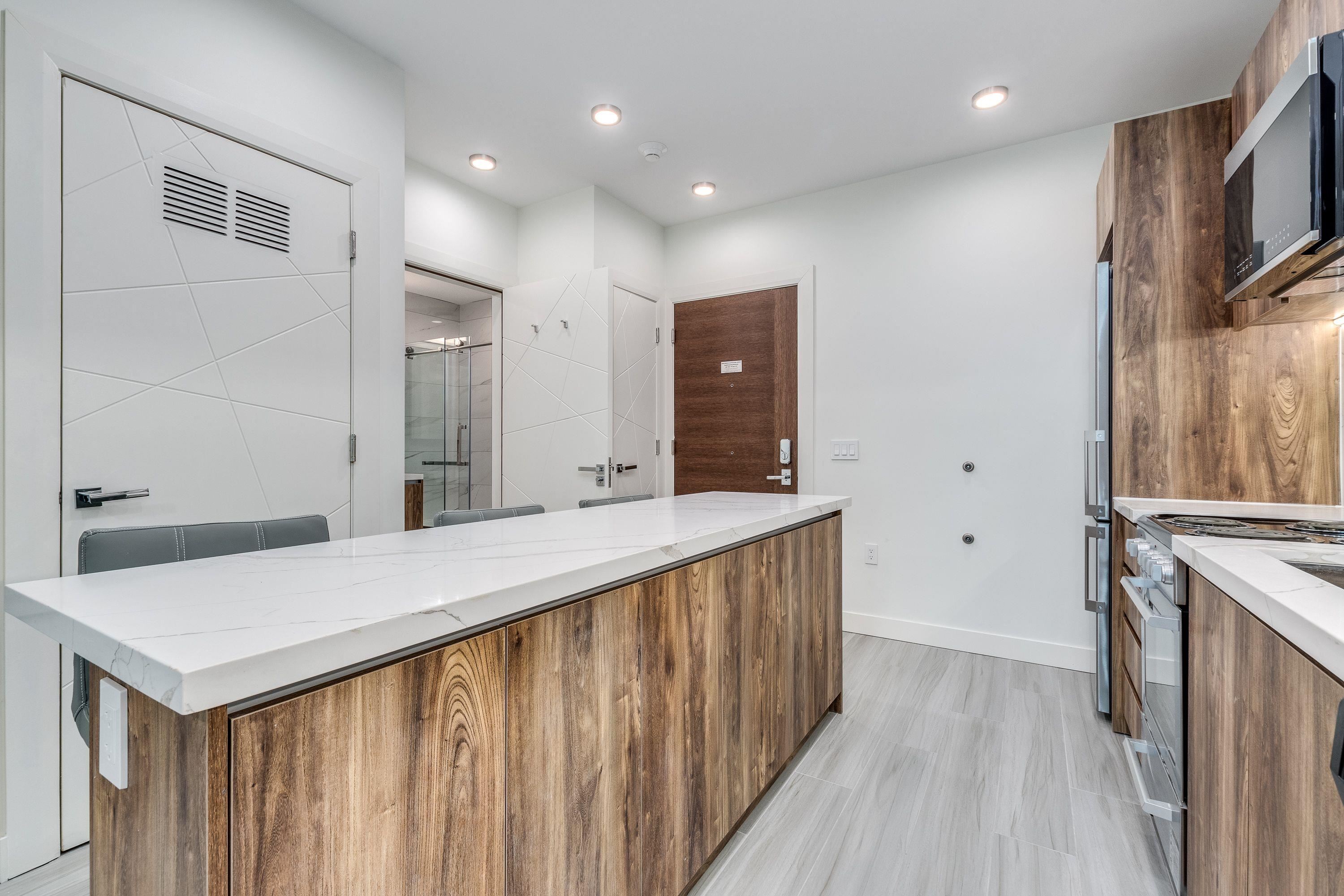 Unit 202 - 1168 Pendrell Street, Vancouver 3