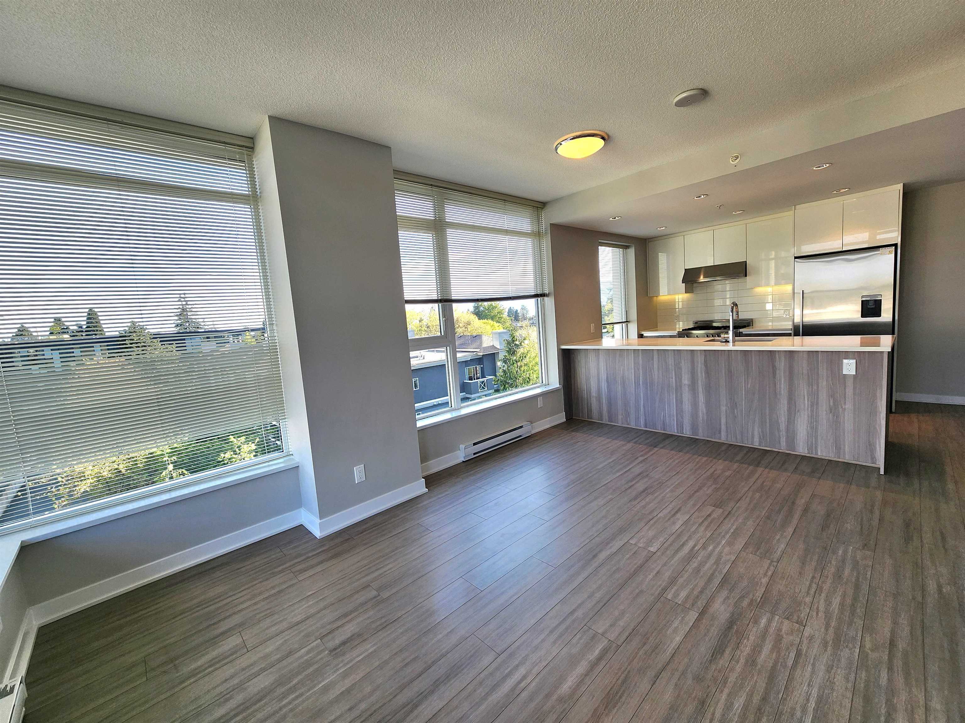 Unit 5xx - 4900 Lennox Lane, Burnaby 3