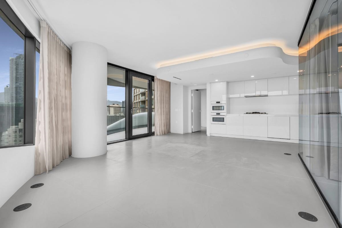 Unit 23xx - 1033 Nelson Street, Vancouver 5