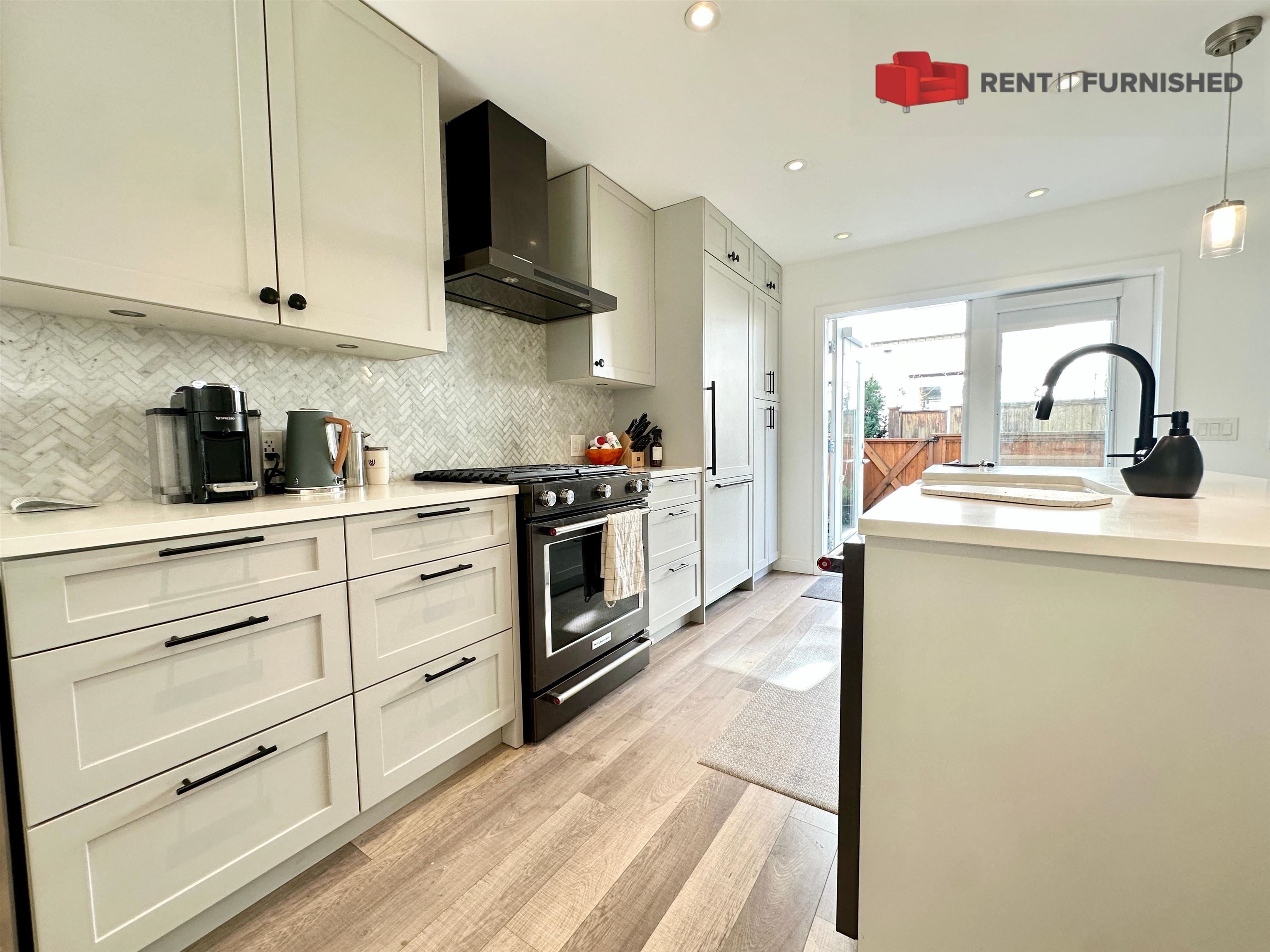 Unit 113 - 515 2nd Street E, Vancouver 5