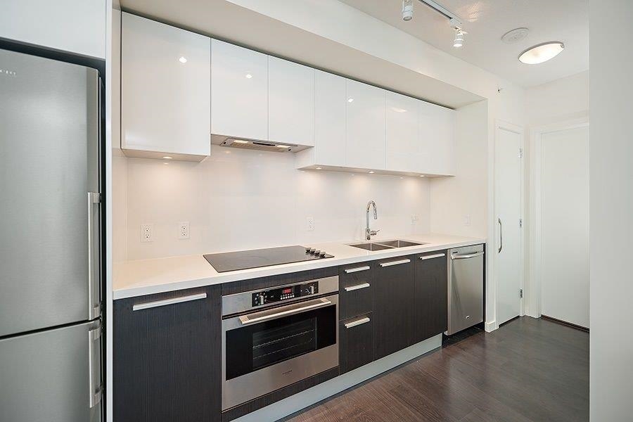 Unit 5001 - 6333 Silver, Burnaby 2