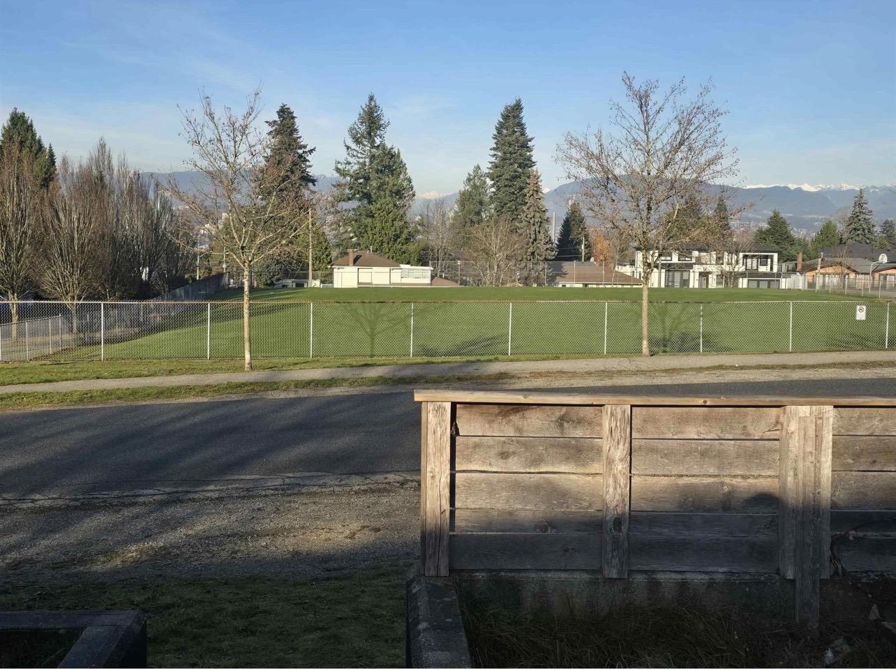 Unit 11604 - 11606 97 Avenue, Surrey 2