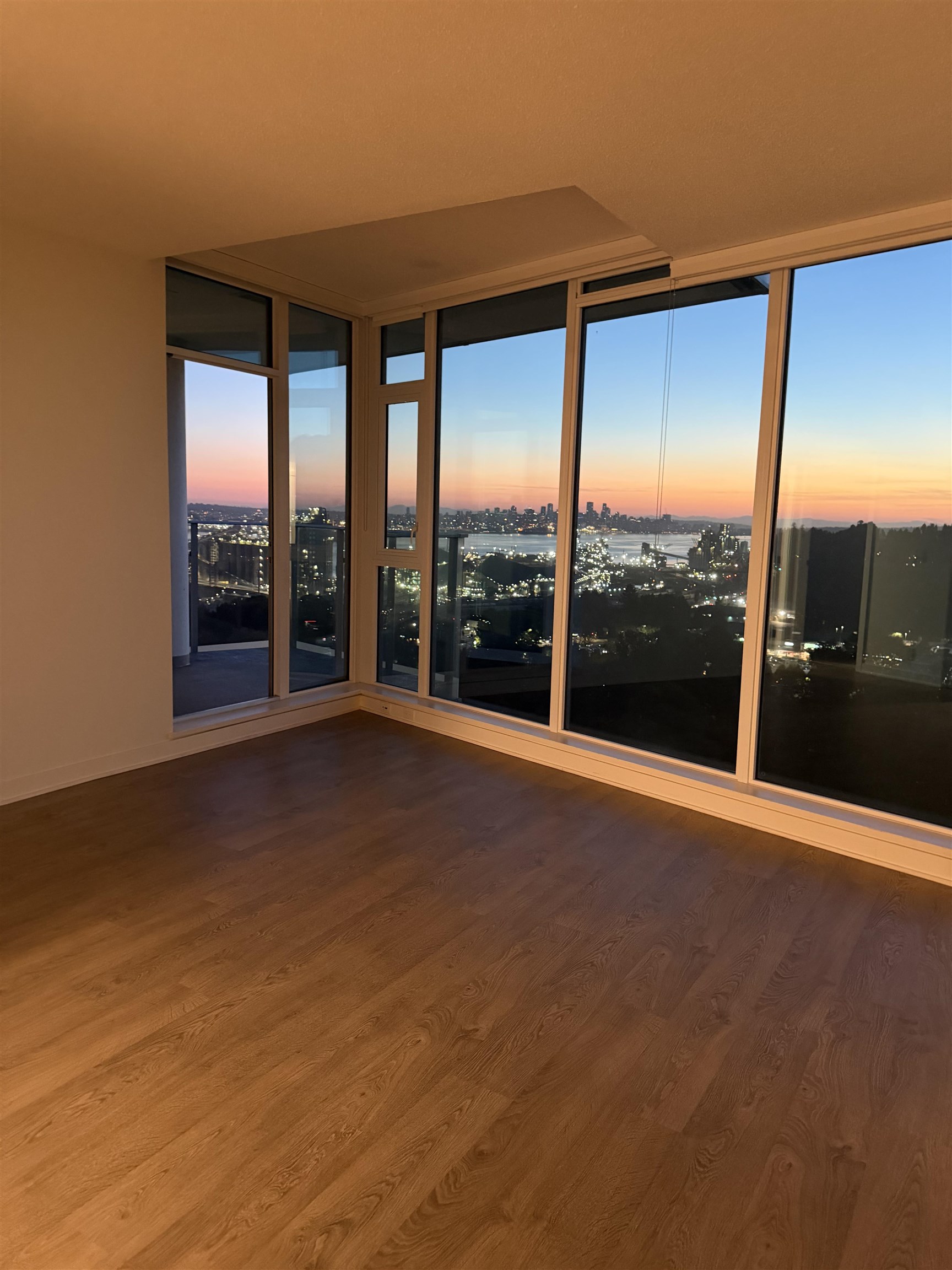 Unit 2506 - 1401 Hunter Street, North Vancouver 2