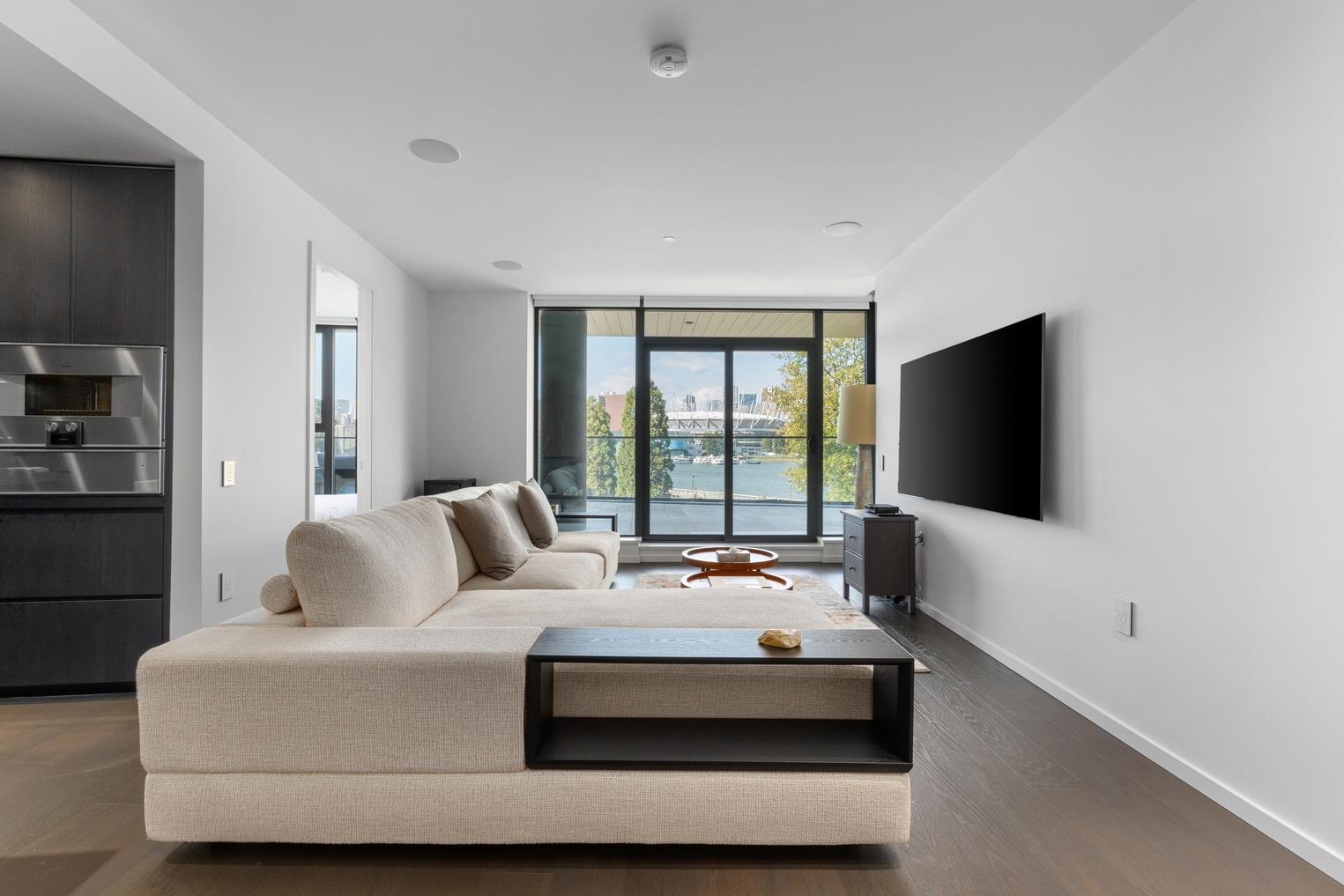 Unit 303 - 1601 Quebec Street, Vancouver 5