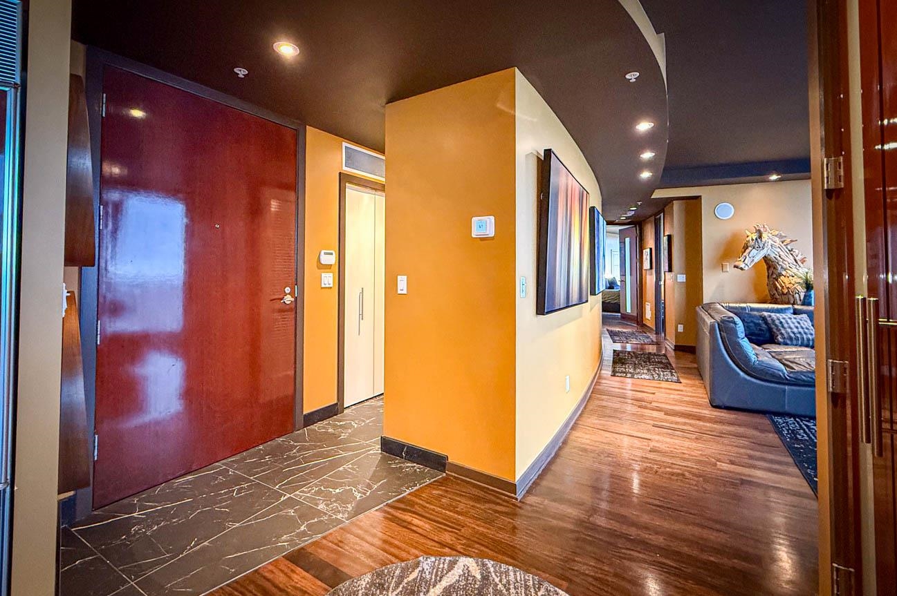 Unit 4803 - 938 Nelson Street, Vancouver 2