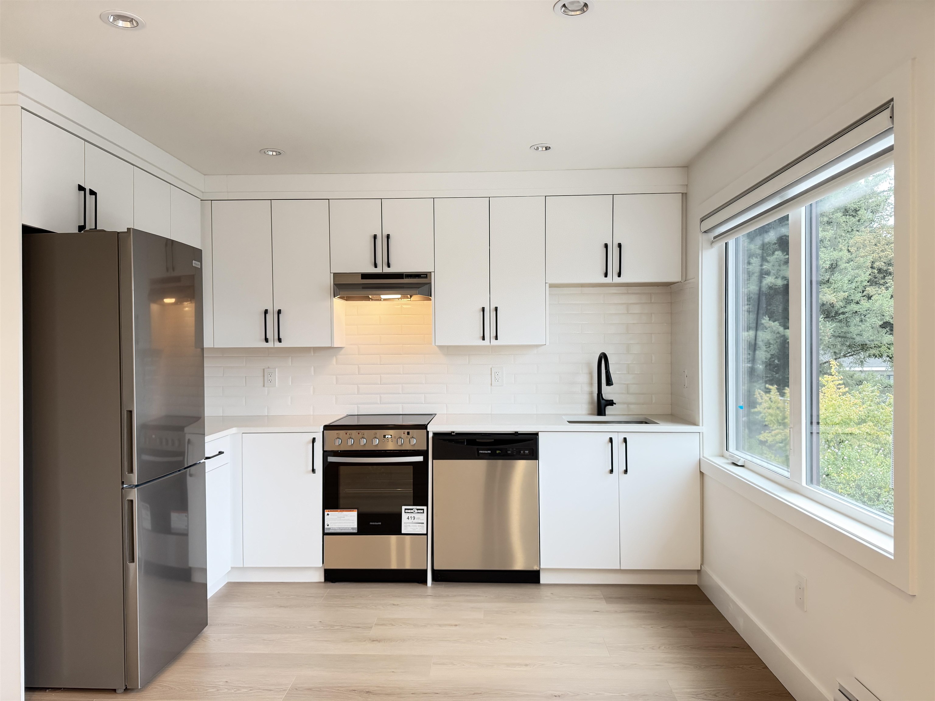 Unit LANEWAY - 1150 Charland Avenue, Coquitlam 2