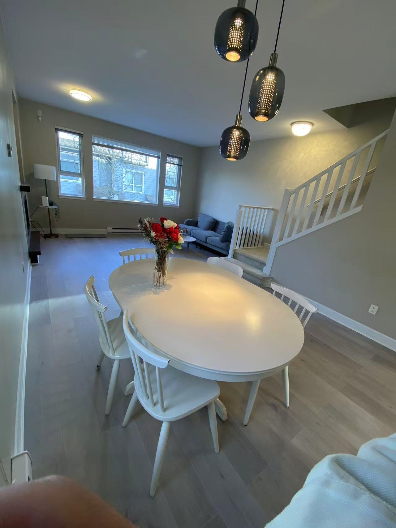 9551 Ferndale Road, Richmond 2
