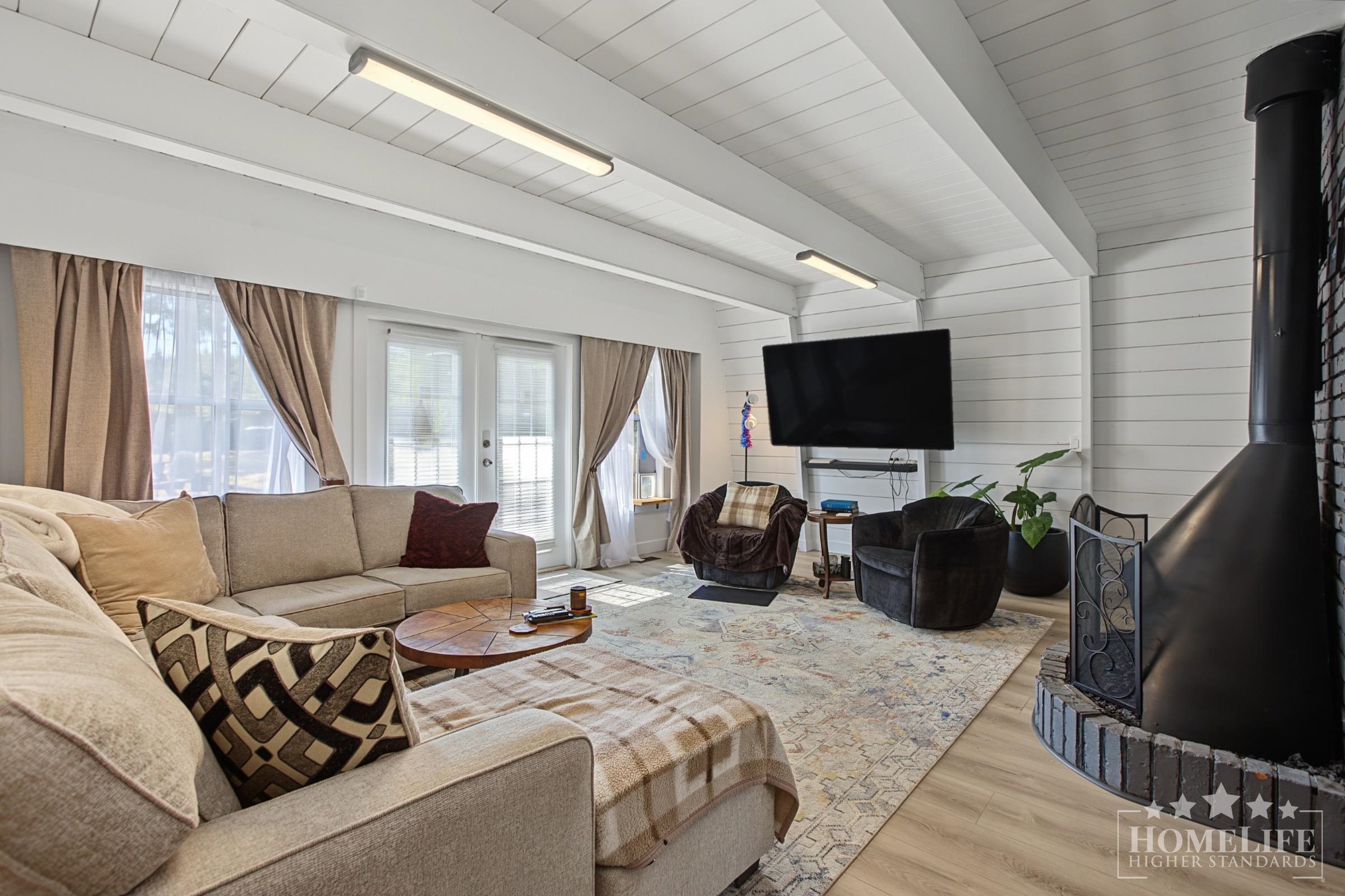 Unit House - 17535 26 Avenue, Surrey 2