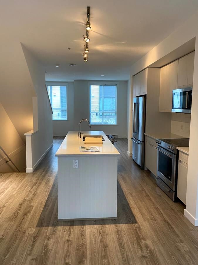 2380 Ranger Lane, Port Coquitlam 5
