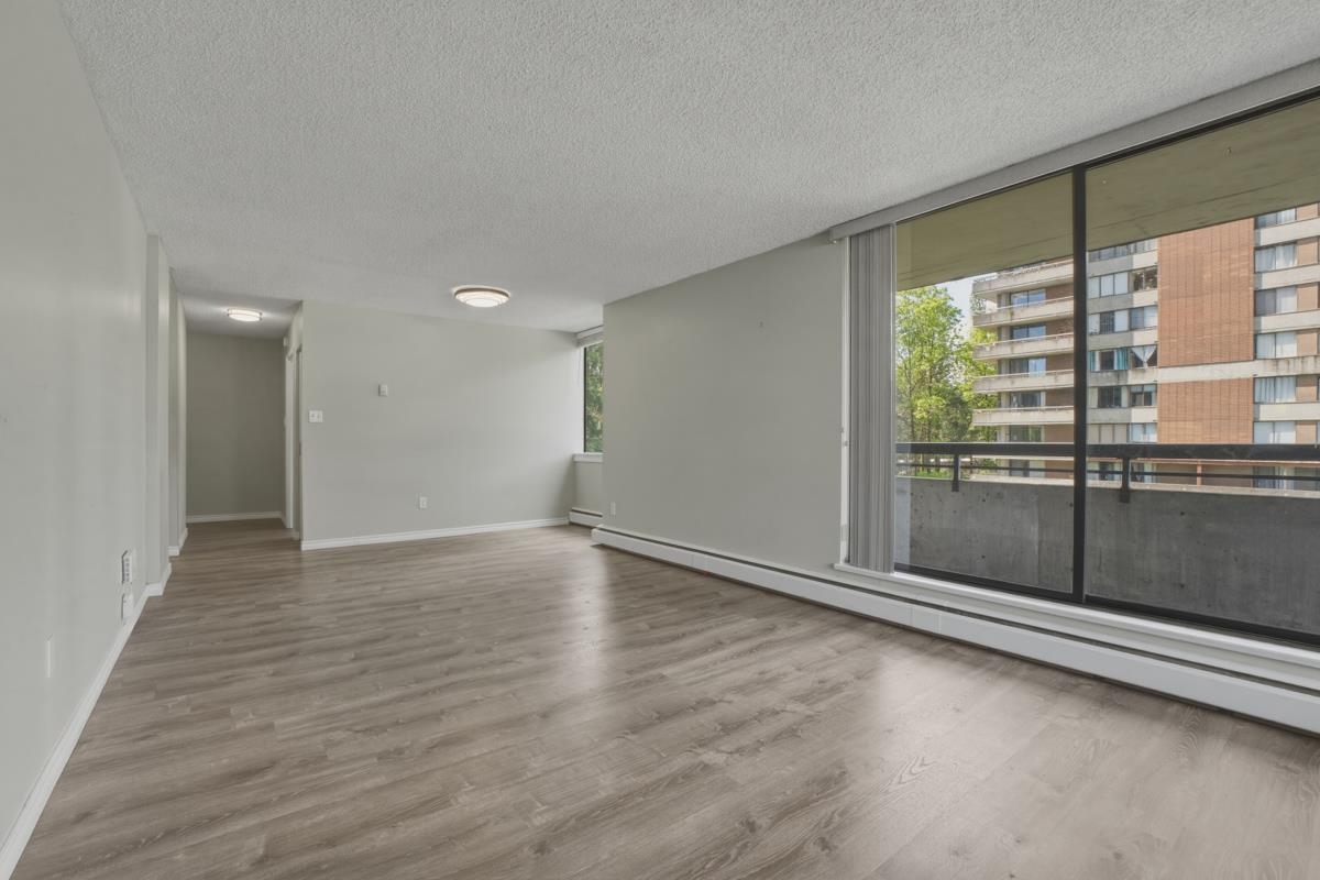 Unit 302 - 3755 Bartlett Court, Burnaby 5