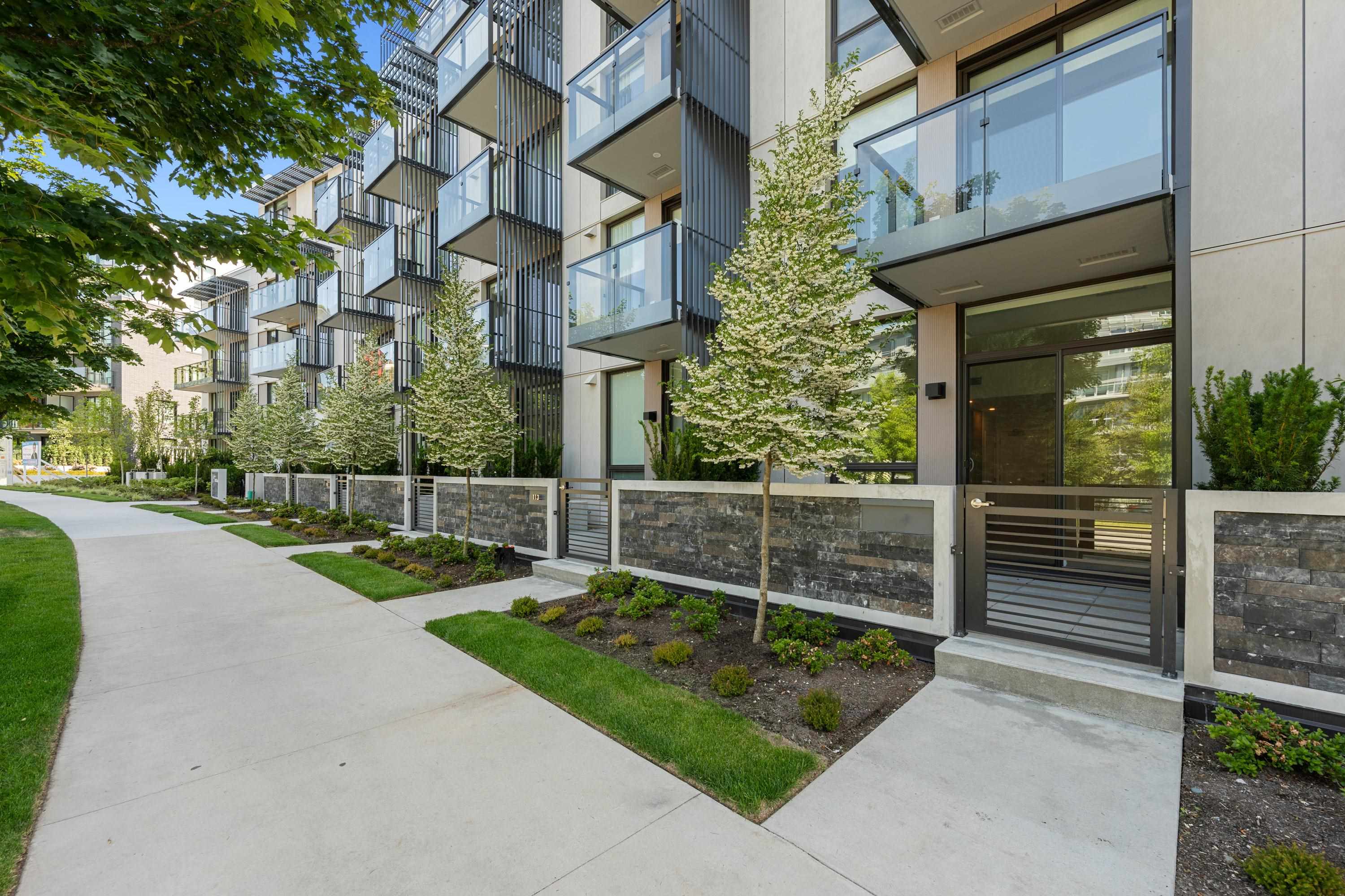 Unit 1XX - 5212 Cambie Street, Vancouver 2