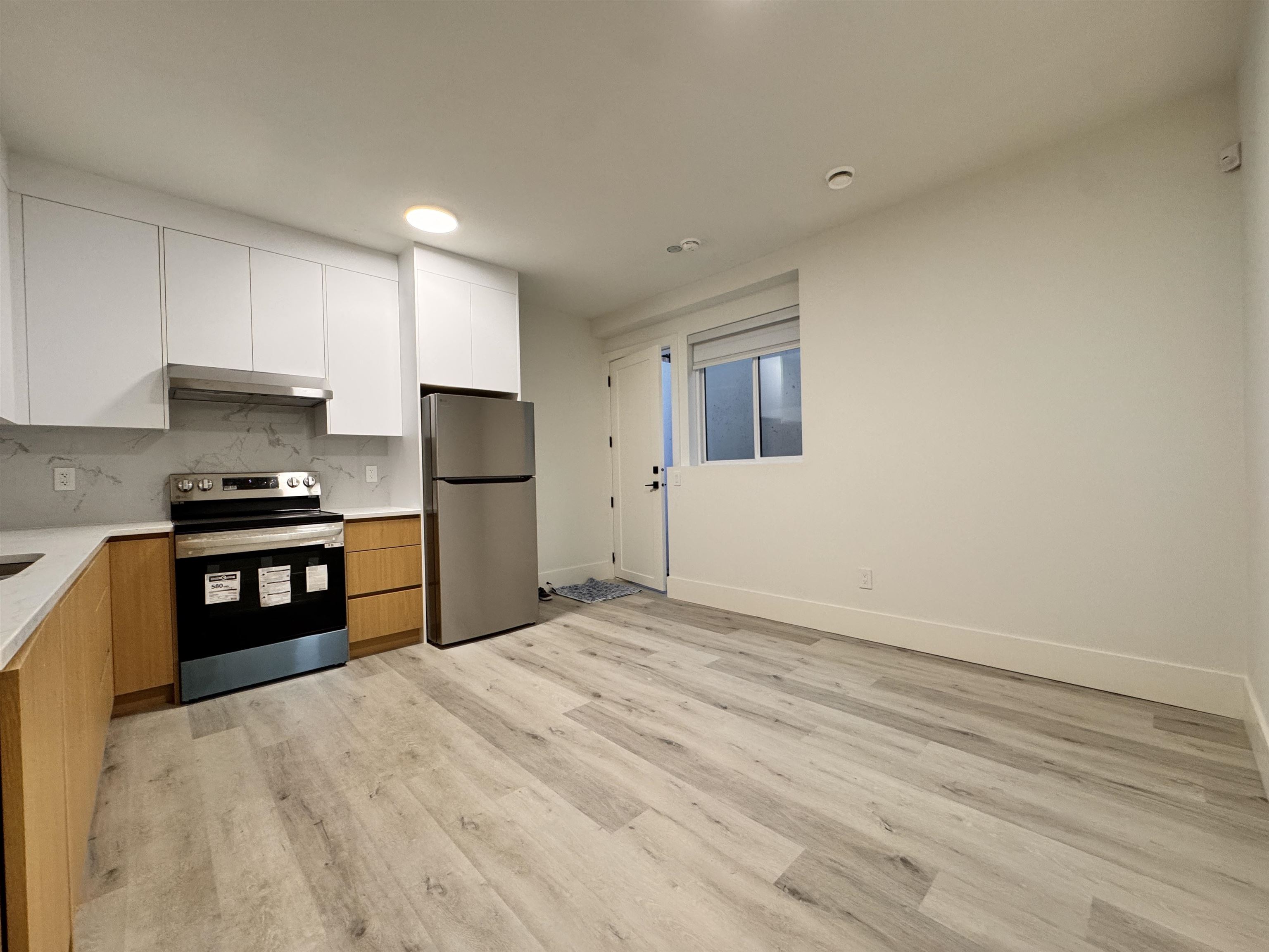 Unit B1 - 4018 Nithsdale Street, Burnaby 3