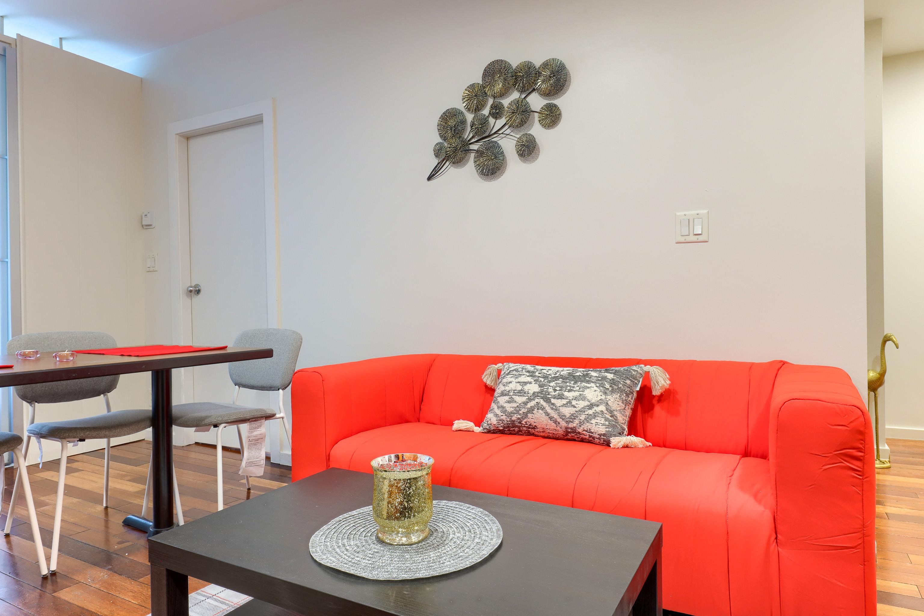 Unit 204 - 440 Richards Street, Vancouver 2