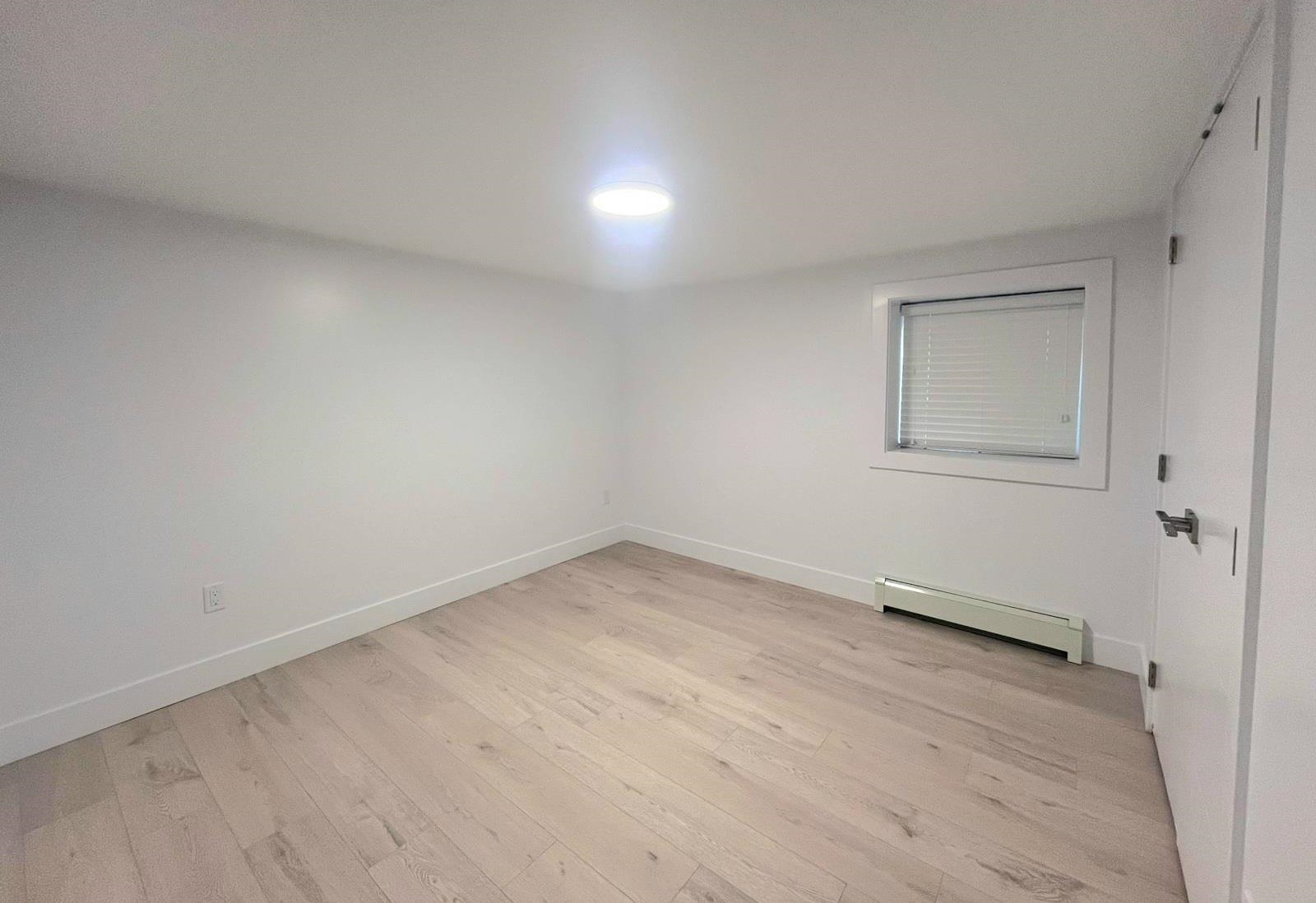 Unit 2 - 658 65th Avenue E, Vancouver 3