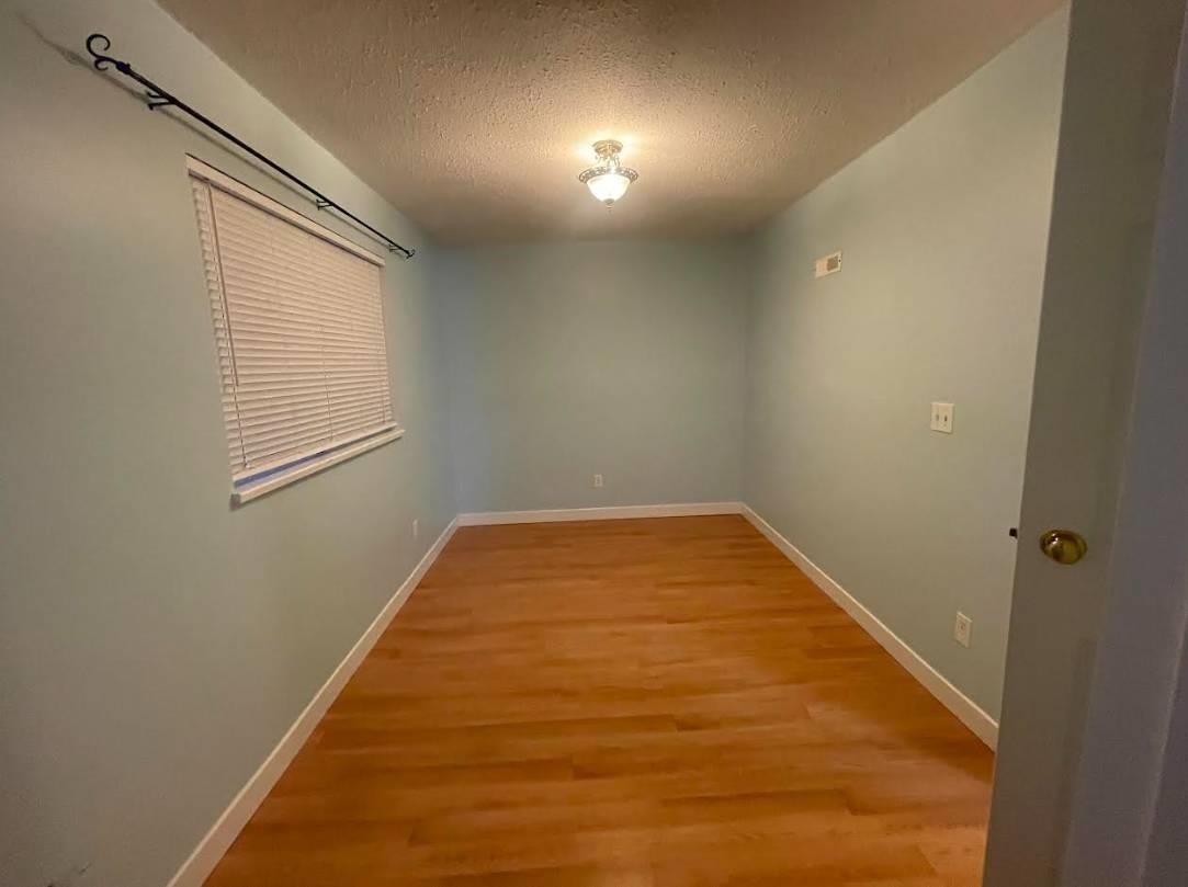 Unit Suite - 26458 33 Ave, Langley 4