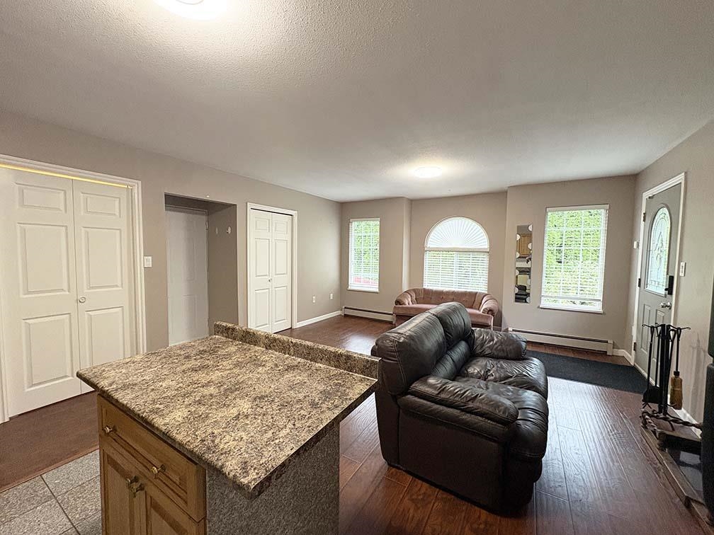 Unit Garden - 5225 Canada Way, Burnaby 5