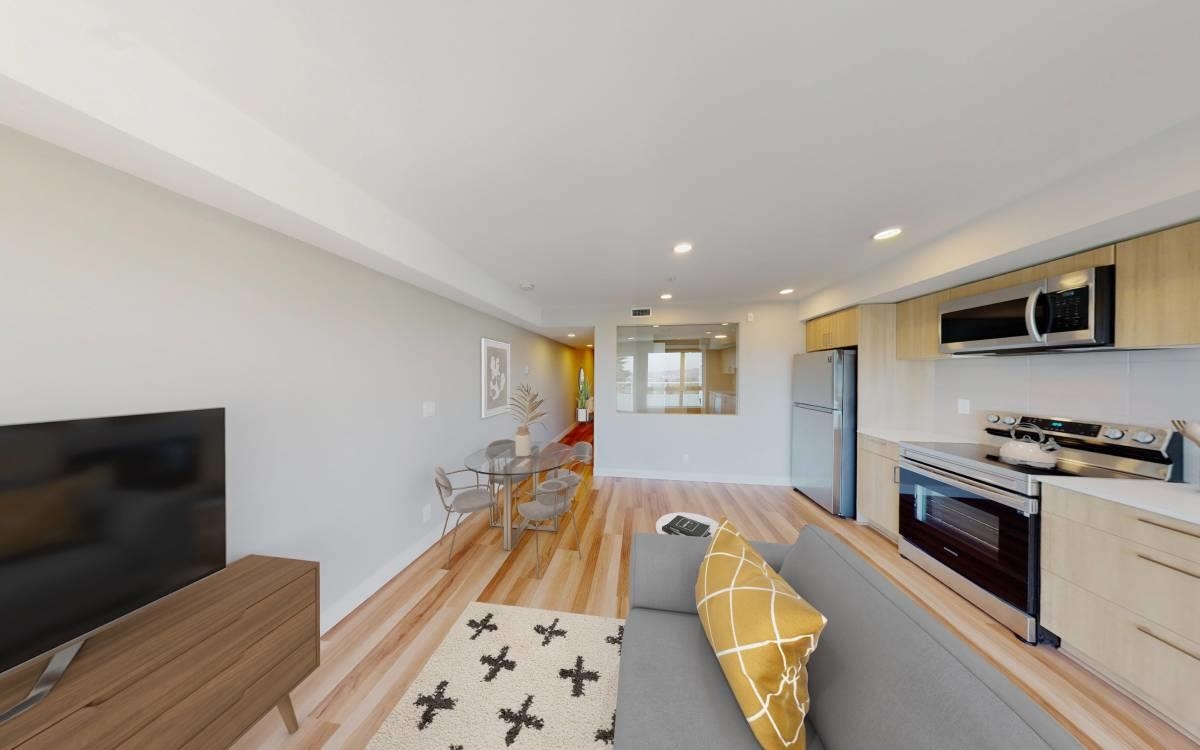 Unit 514 - 408 East Columbia, New Westminster 2
