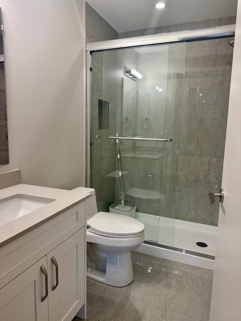 Unit studio - 6252 Kitchener Street, Burnaby 5