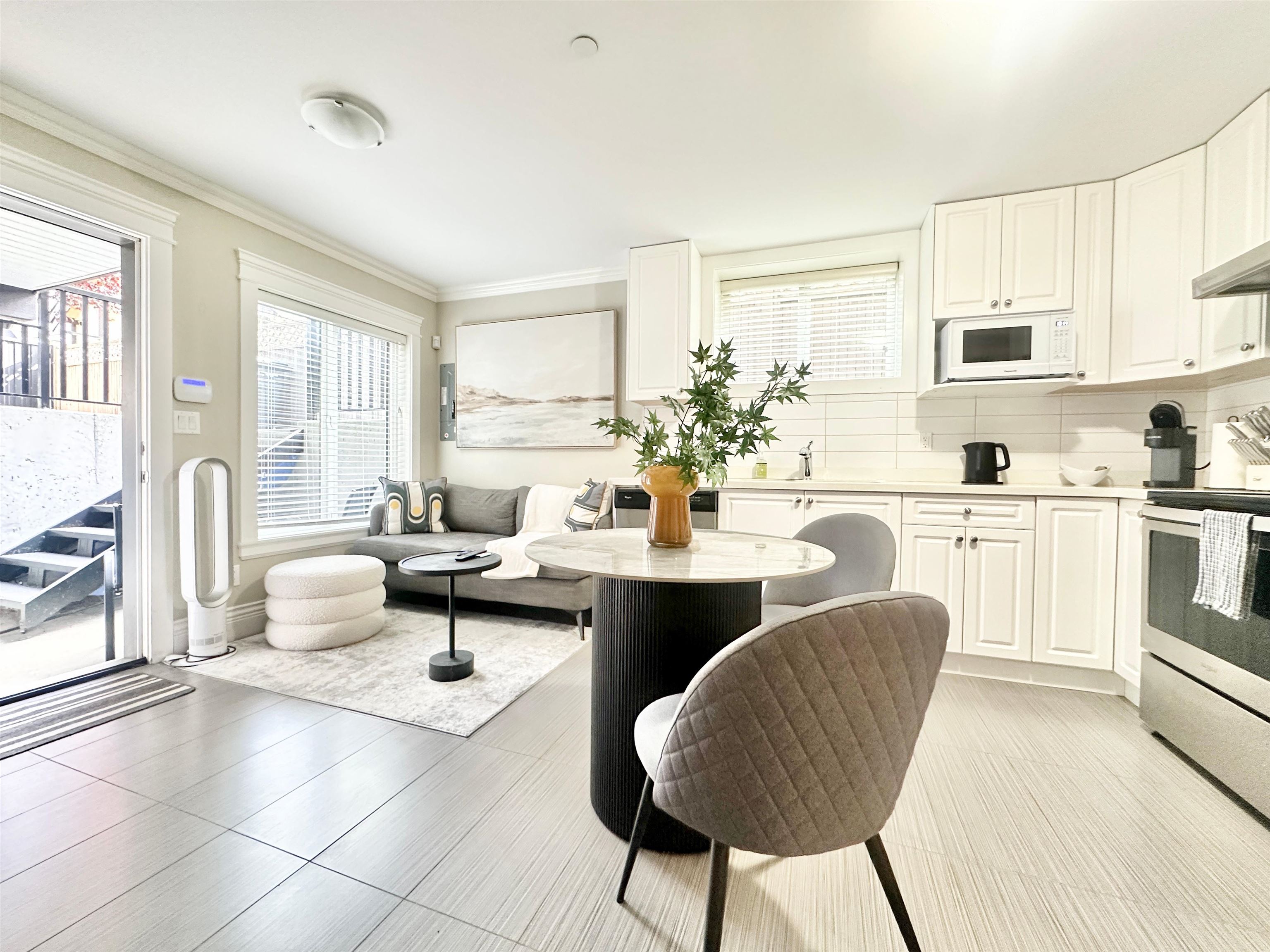 2129 46th Avenue E, Vancouver 4