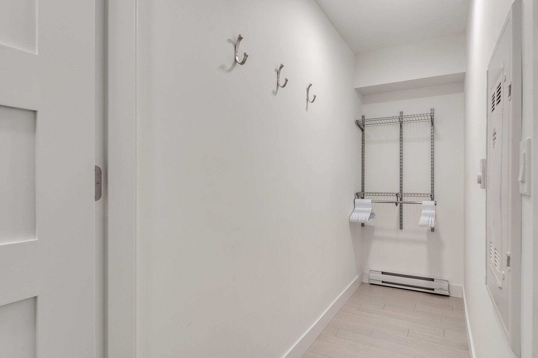 Unit 101 - 1431 Haro Street, Vancouver 4