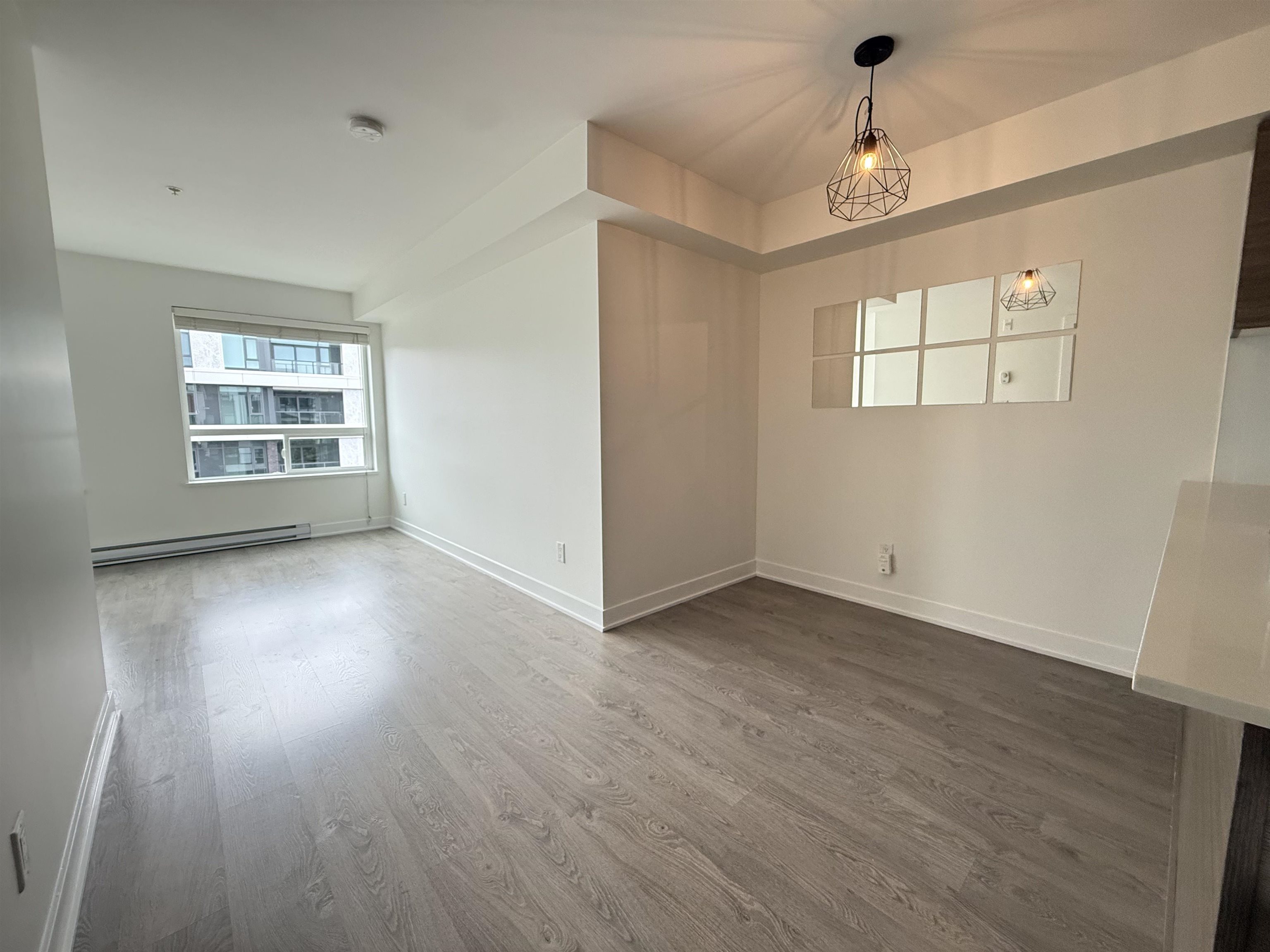 Unit 312 - 2858 4th Avenue W, Vancouver 3