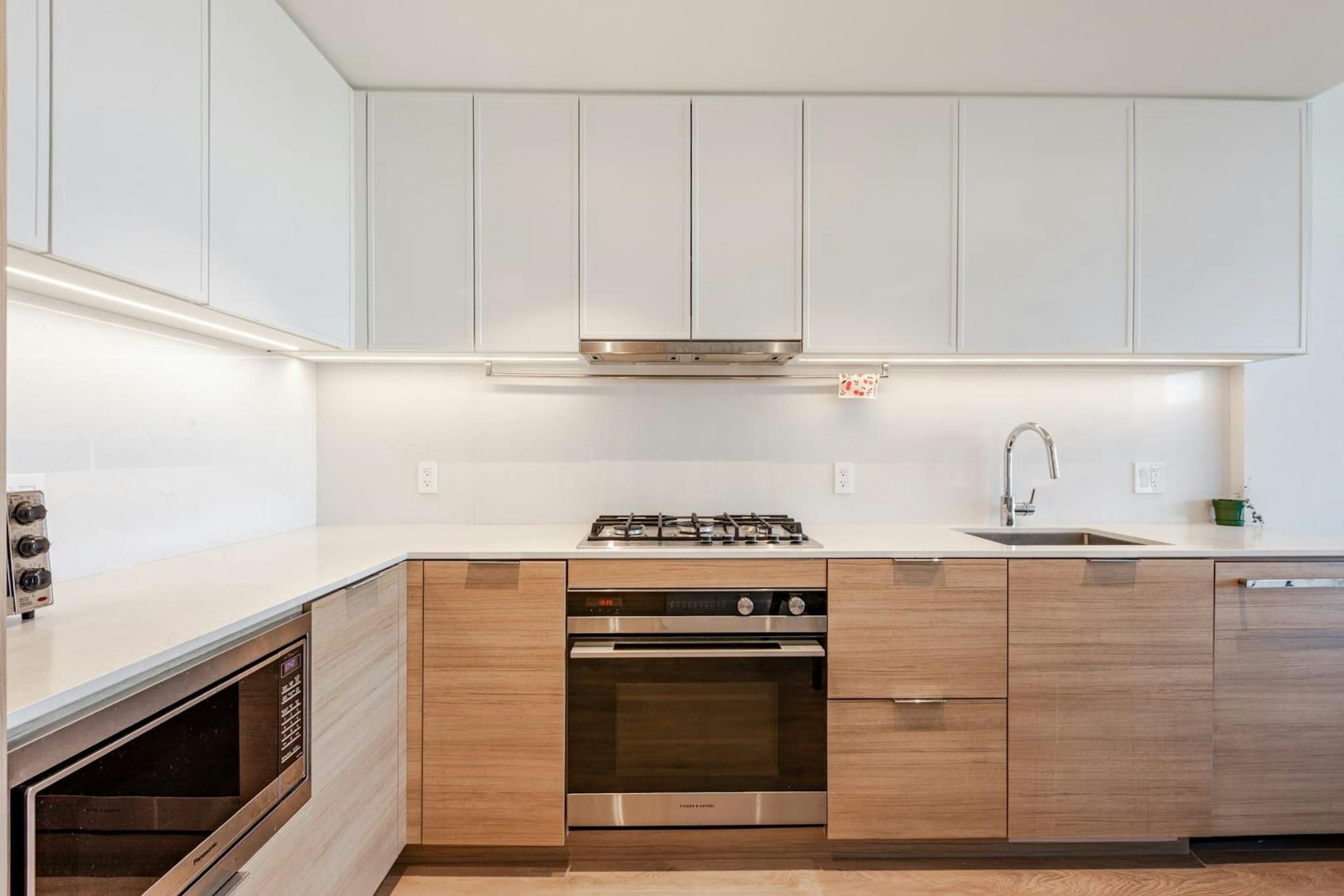 Unit 808 - 1045 Austin Avenue, Coquitlam 3