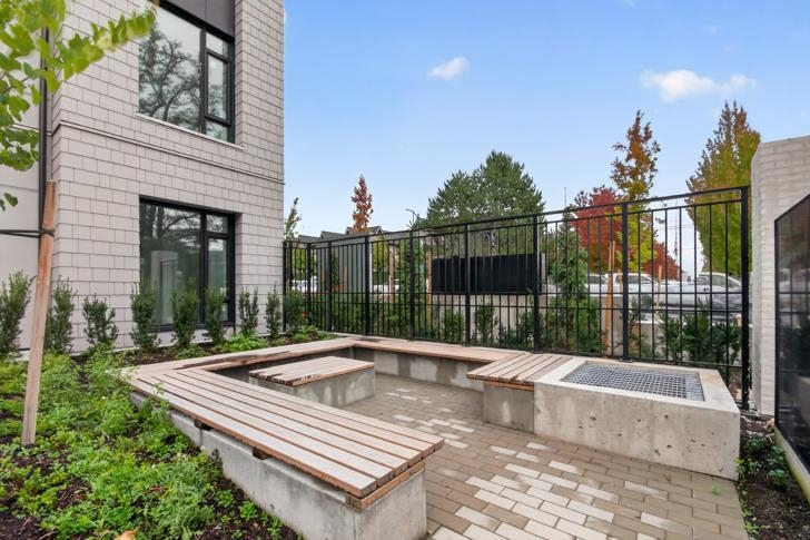 Unit 185 - 5433 Oak Street, Vancouver 2