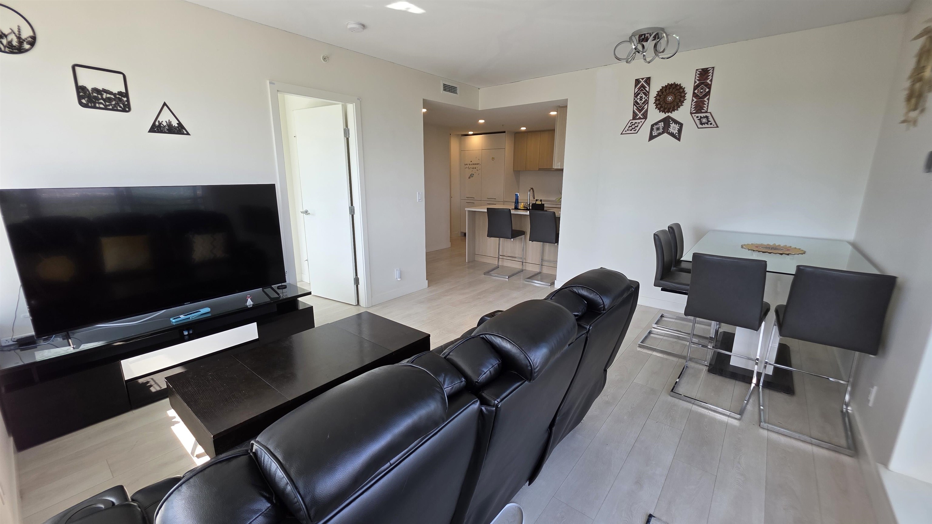 Unit 1403 - 13318 104 Avenue, Surrey 2