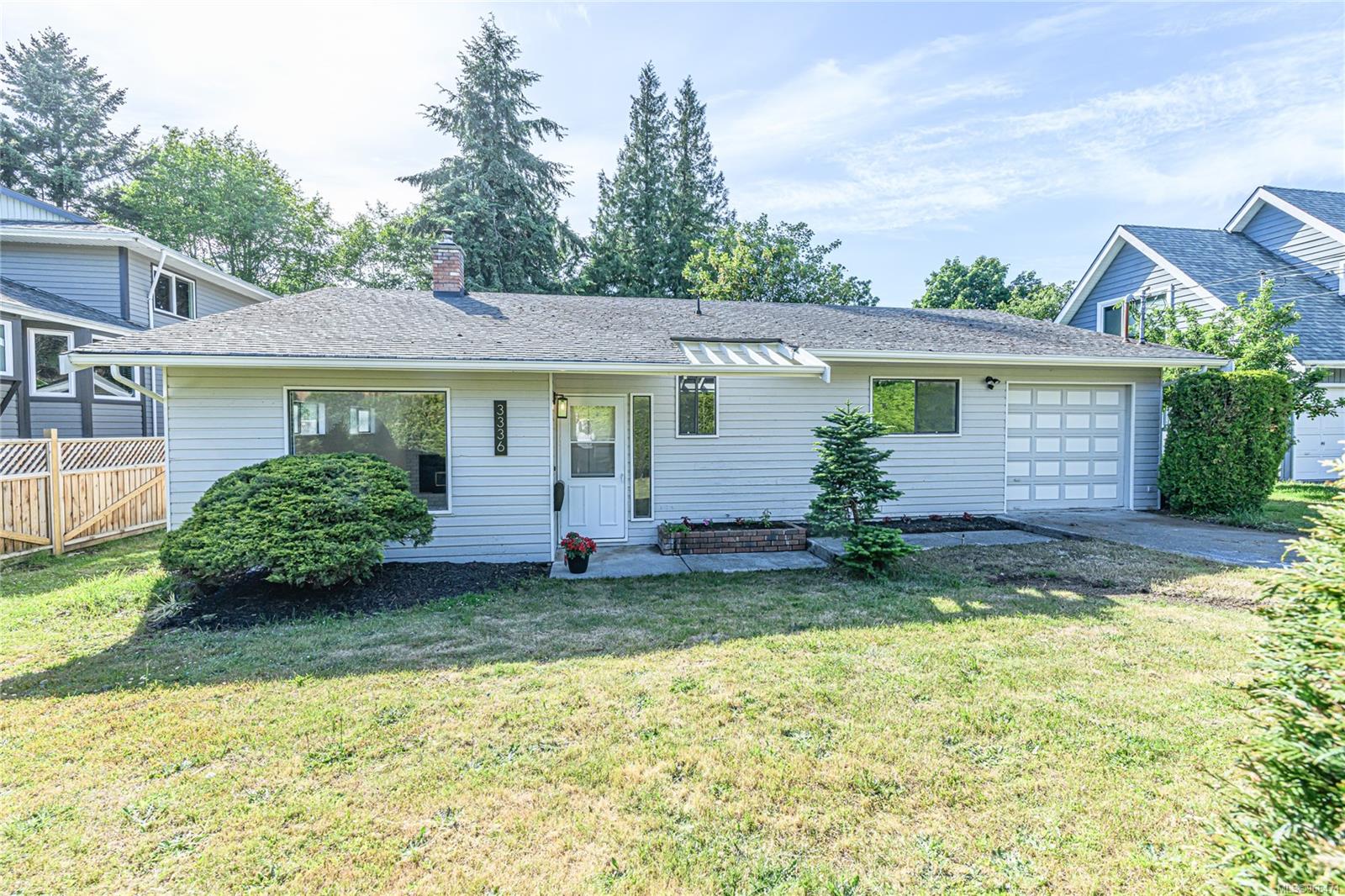 3336 Mary Anne Cres, Colwood, British Columbia V9C3L4 Sold History